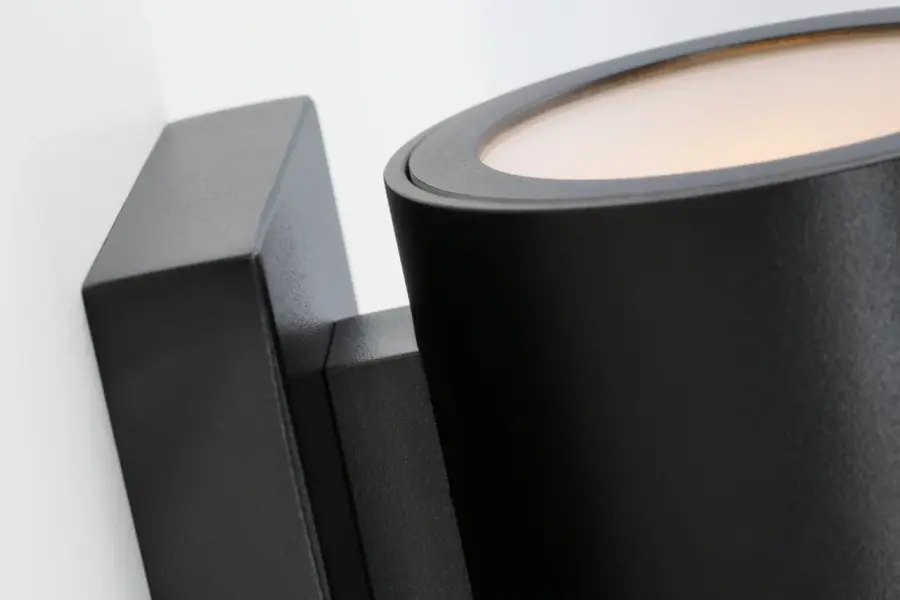 Pressa Round Small Wall Sconce in Black - Image 5