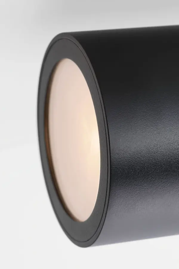 Bold Contemporary Outdoor Lighting with Warm LED Technology - Image 6