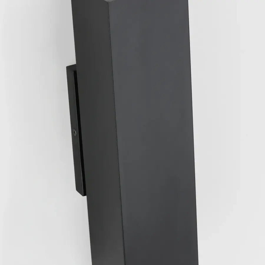 Pressa Square Medium Wall Sconce in Black - Image 7