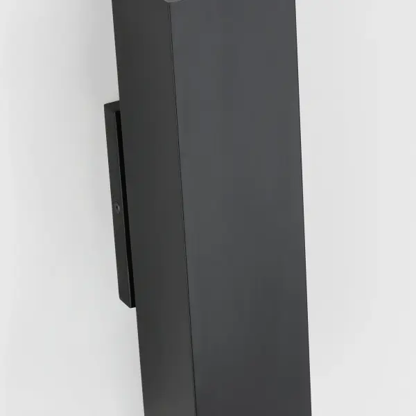 Pressa Square Medium Wall Sconce in Black - Image 10