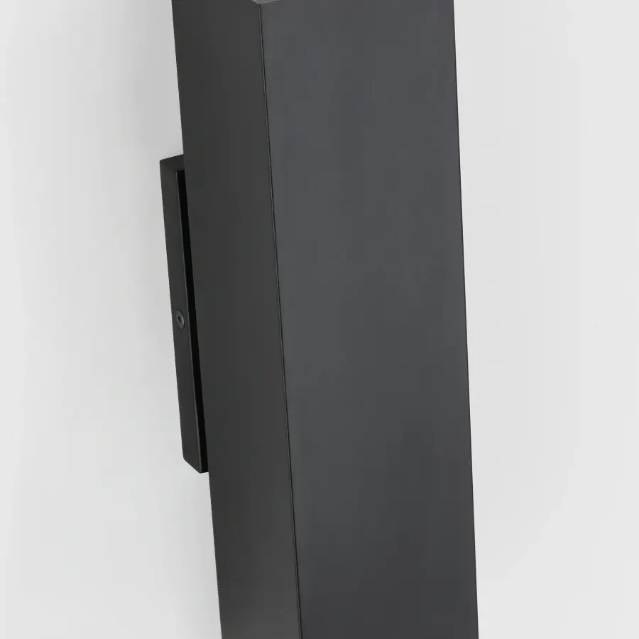 Pressa Square Medium Wall Sconce in Black - Image 10