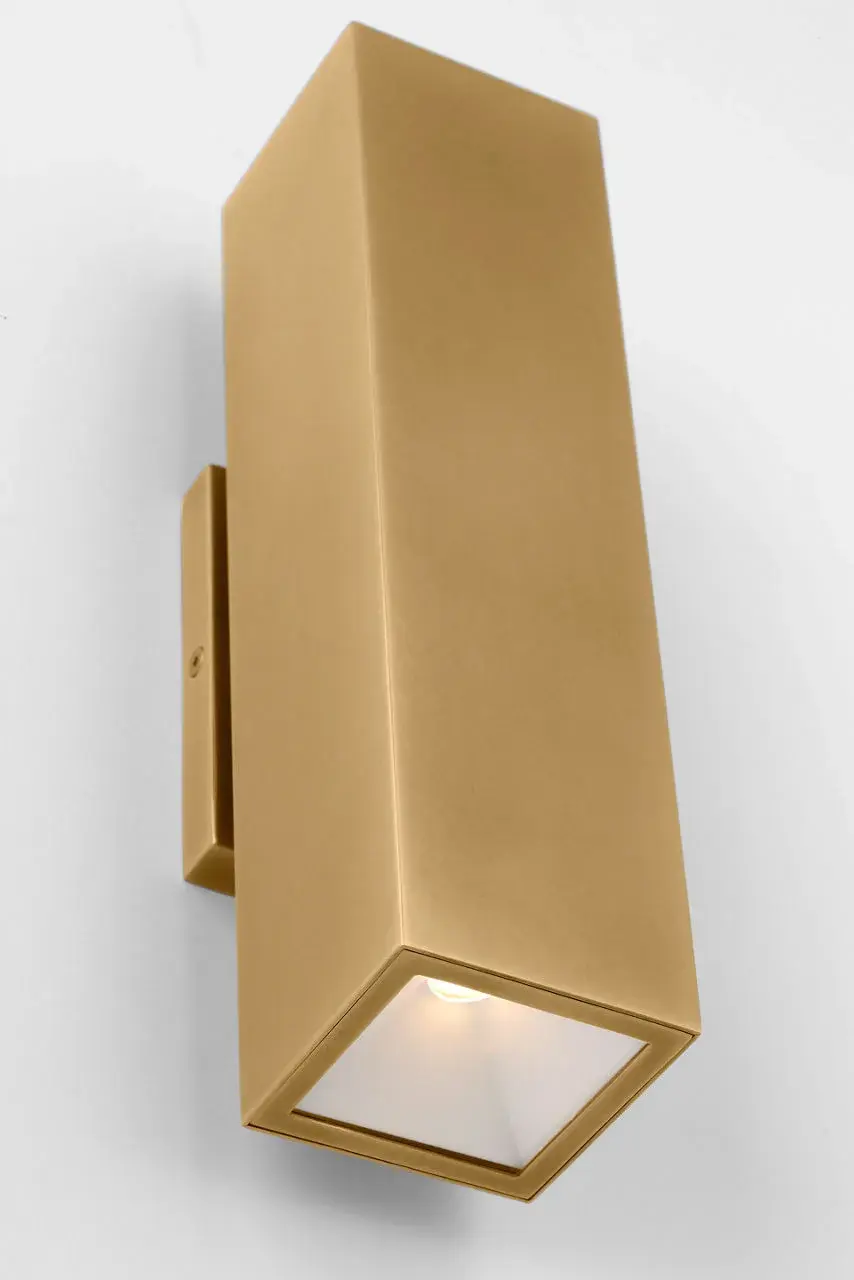 Pressa Square Medium Wall Sconce in Natural Brass - Image 6