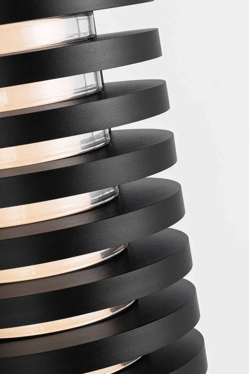 Modern Outdoor Wall Sconce with Premium LED Performance - Image 3