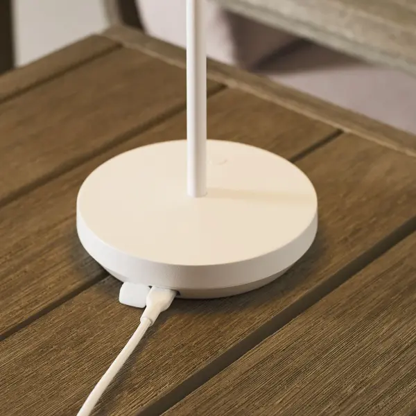 Tepa Rechargeable Table Lamp - Image 16