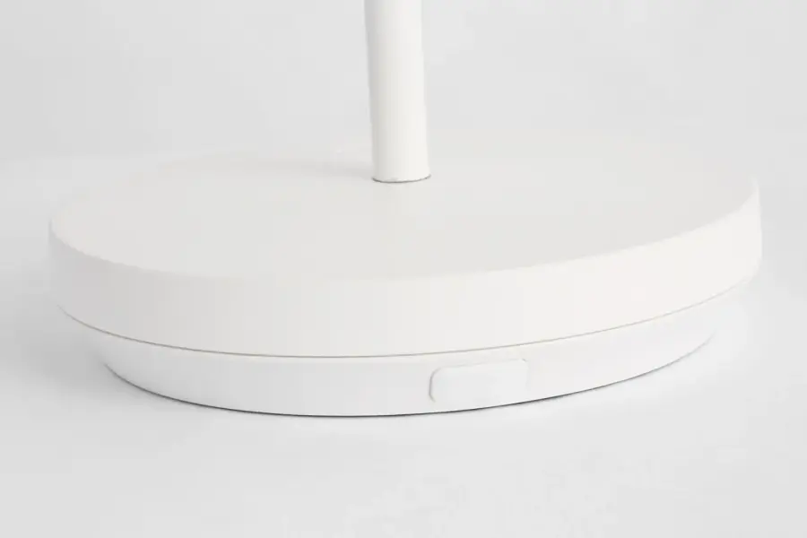 Tepa Rechargeable Table Lamp - Image 8