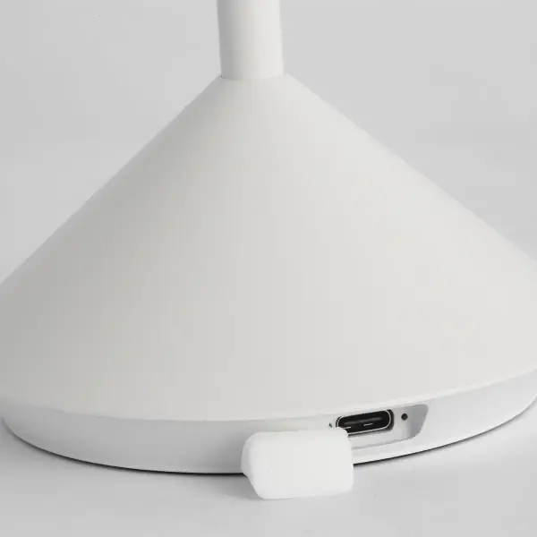 Moneta Rechargeable Table Lamp - Image 10