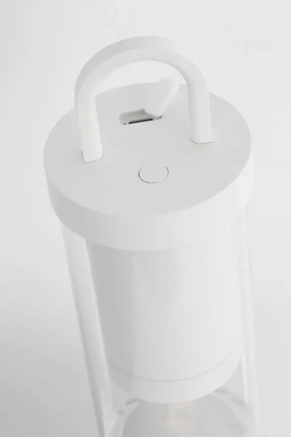 The Kandella by Sean Lavin combines minimalist design with cordless convenience. Perfect for indoor and outdoor use, this rechargeable accent lamp delivers warm 2700K light with exceptional 90 CRI color rendering. - alternate view
