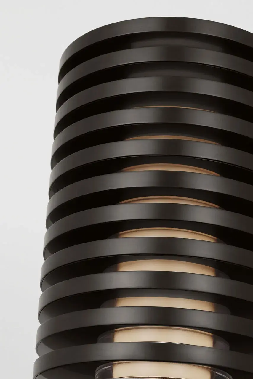 Refined Coastal Elegance with Warm, High-Quality Lighting - Image 4