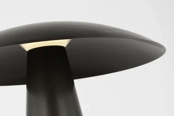 Sophisticated Medium Table Lamp with Warm, High-Quality Illumination - Image 5