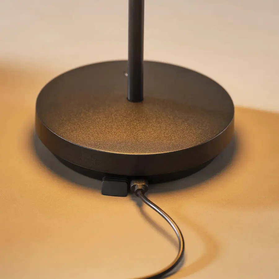 Tepa Short Rechargeable Table Lamp - Image 25