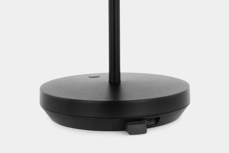Tepa Short Rechargeable Table Lamp - Image 4