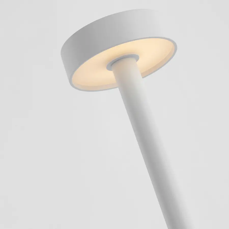 Moneta Short Rechargeable Table Lamp - Image 8