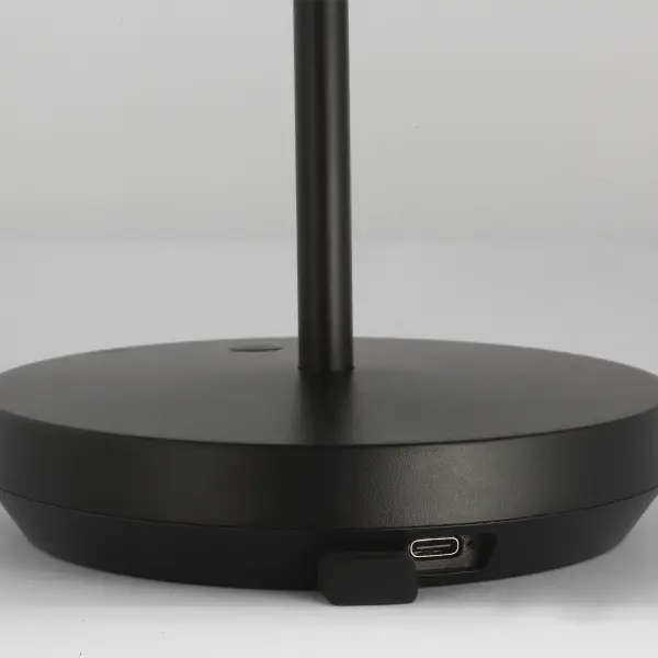 Doppia Short Rechargeable Table Lamp - Image 15