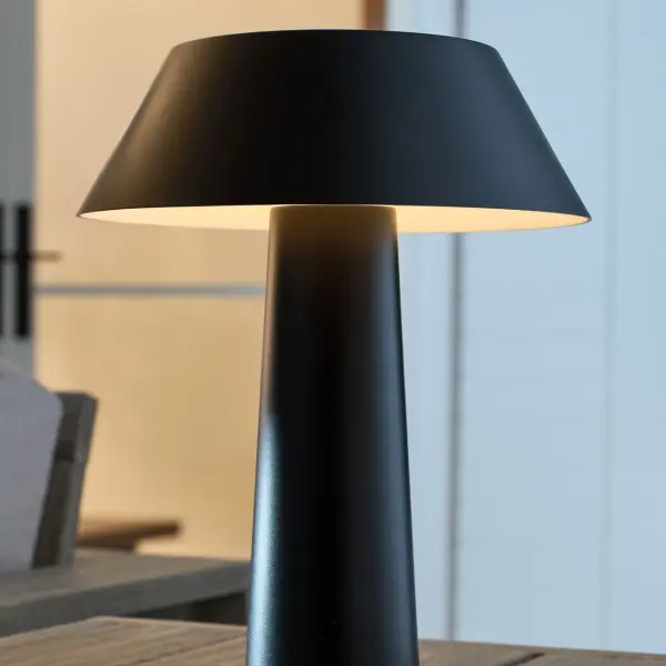 Sesa Accent Rechargeable Table Lamp - Image 10