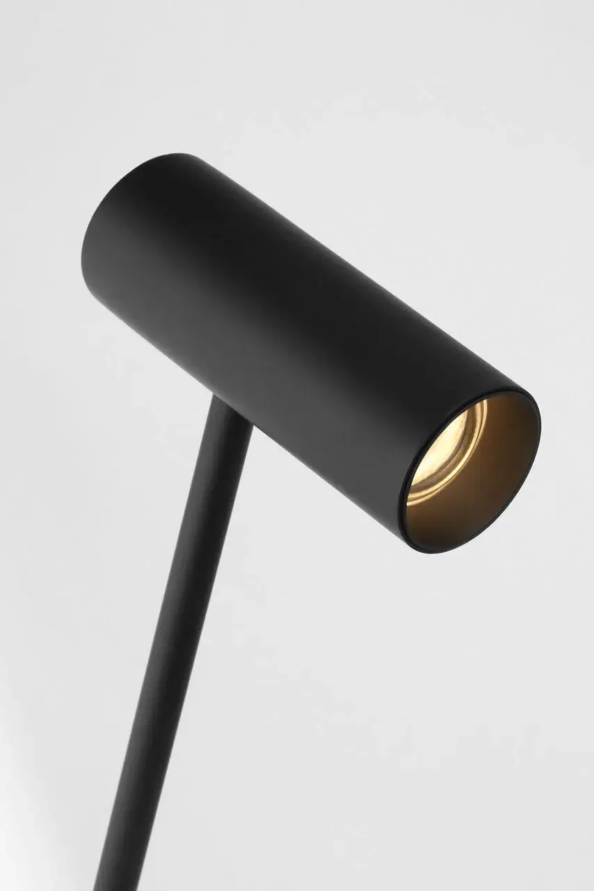 Sophisticated Extra-Large Statement Lamp with Warm LED Lighting - Image 5