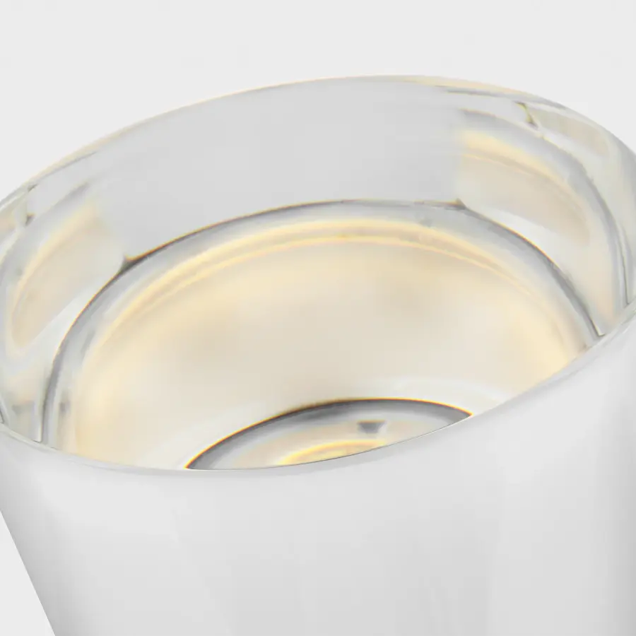 Elegant Rechargeable Table Lamp with Warm, High-Quality Light - Image 2