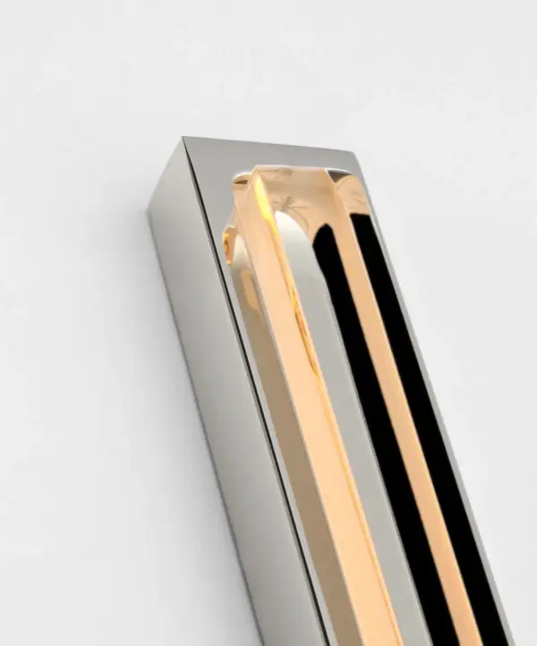 Bloccare 18" Vanity Light in Polished Nickel - Image 8
