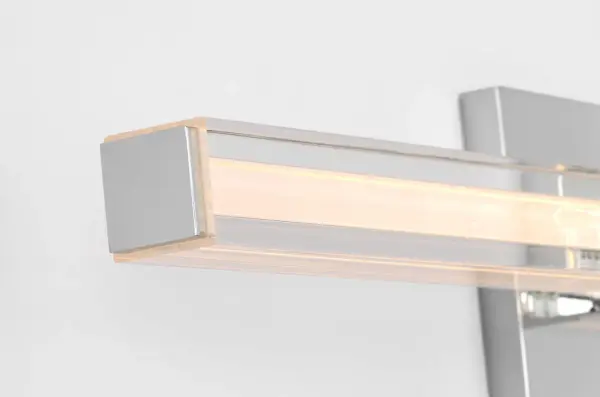 Reiya Square 24" Vanity Light in Chrome - Image 3