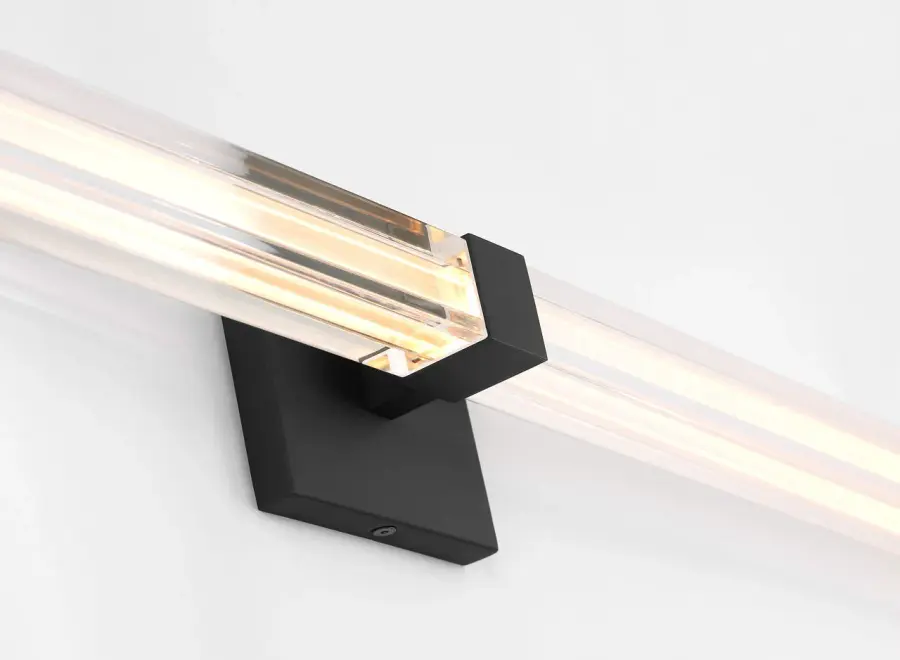 Reiya Square 36" Vanity Light in Nightshade Black - Image 3