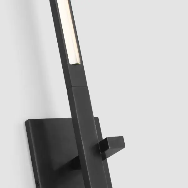 Cityscape X-Large Sconce with Clear Crystal - Image 9