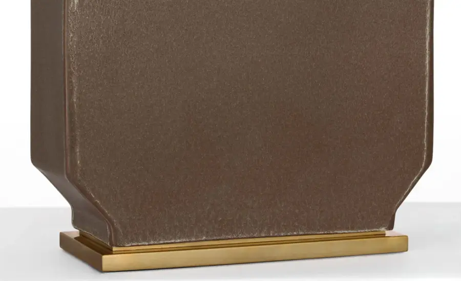 Elegant Coastal-Inspired Table Lamp with Textured Ceramic Base - Image 4