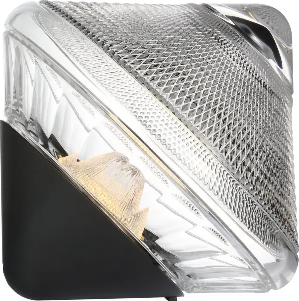 The Copper Coast rechargeable accent light combines portability with refined coastal elegance. Its bronze finish and clear crystal accents create sophisticated ambiance anywhere, while cordless operation offers ultimate flexibility.