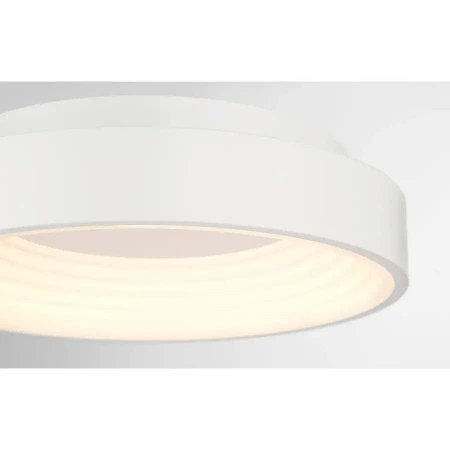 Clean, Low-Profile LED Flush Mount with Excellent Color Rendering - Image 4