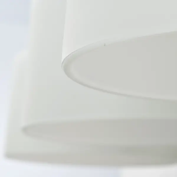 Elegant Chrome Vanity Light with Timeless Appeal - Image 10