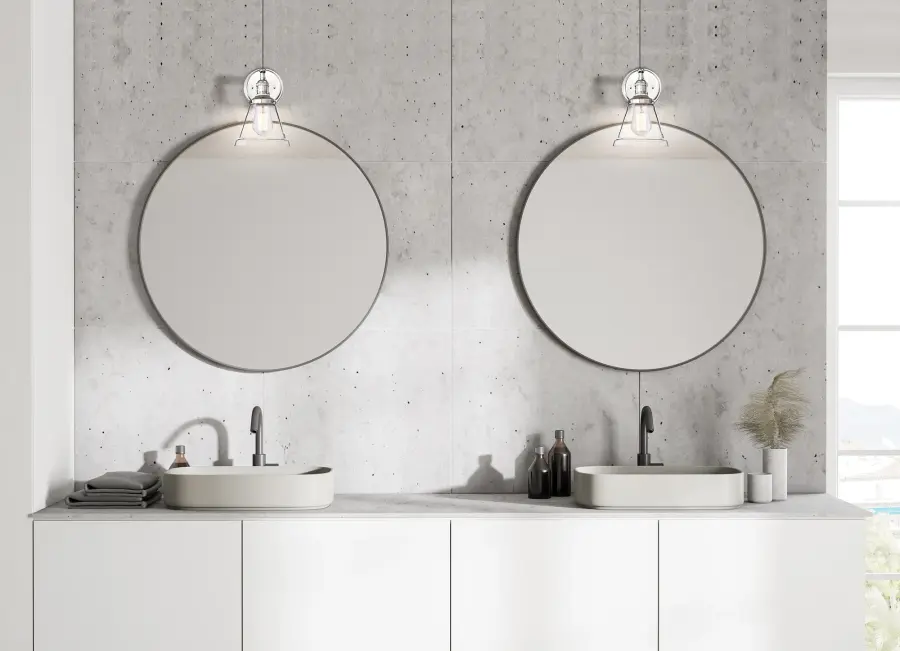 Vintage 1-Light Wall Sconce with Clear Glass - Image 10