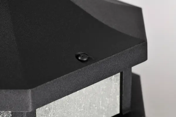 Classic Outdoor Pendant with Vintage Charm and Modern Durability - Image 7