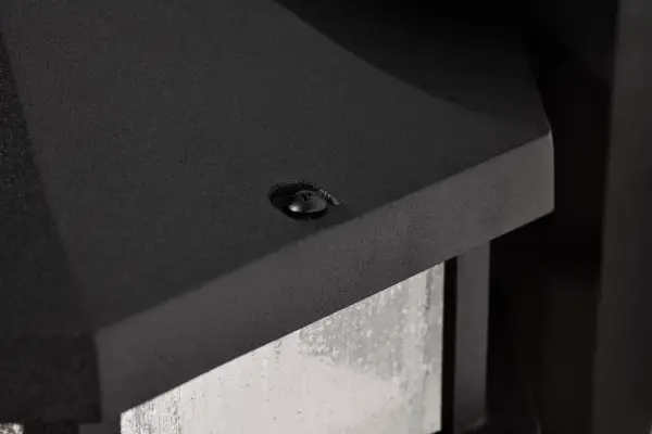 Classic Outdoor Wall Light with Timeless Appeal and Modern Versatility - Image 8