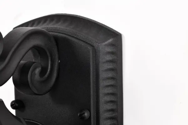 Classic Outdoor Wall Light with Provincial Charm and Water Glass Detail - Image 8