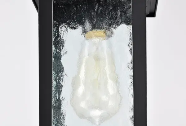 Classic Lantern Style Meets Modern Durability for Outdoor Spaces - Image 10