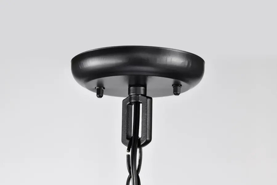 Tudor-Inspired Elegance for Your Outdoor Spaces - Image 6