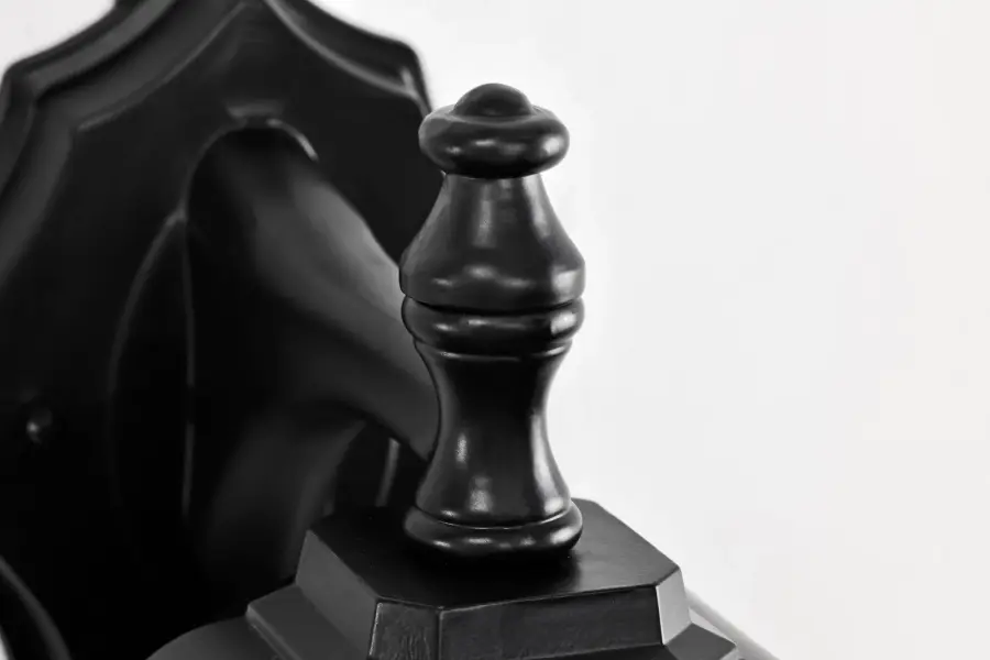 Tudor-Inspired Elegance for Your Home's Exterior - Image 7