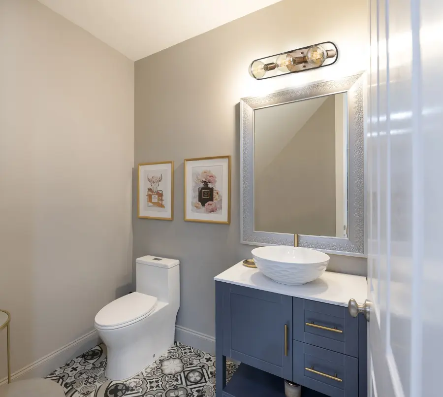 Chassis 3-Light Vanity in Copper Brushed Brass with Matte Black Frame - Image 7