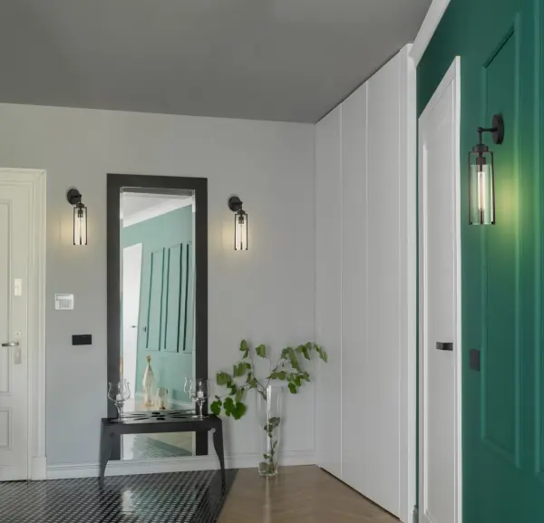 Sleek Minimalist Wall Sconce Perfect for Modern Bathrooms - Image 6