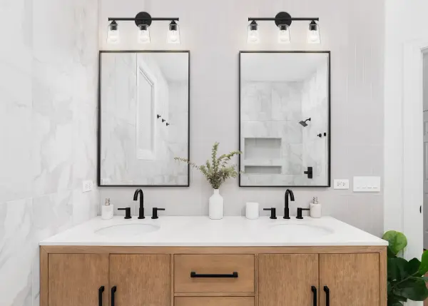 Bransel 3-Light Vanity Fixture in Matte Black with Clear Seeded Glass - Image 8
