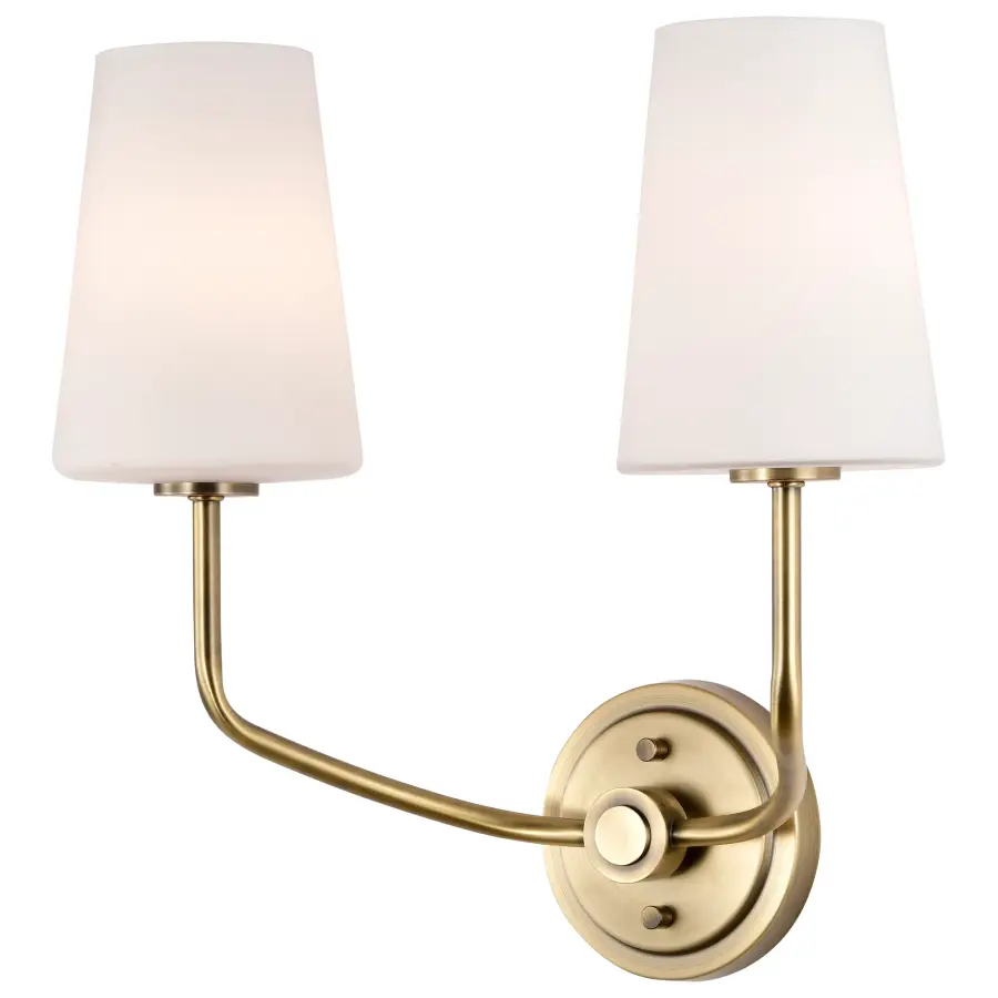 Elegant Traditional Sconce with Timeless Brass Finish - Image 2