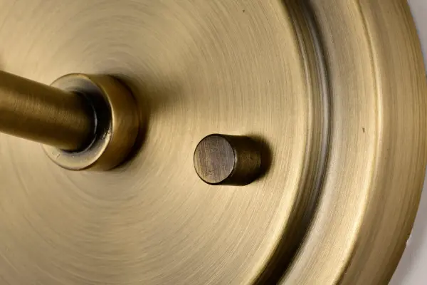 Elegant Traditional Sconce with Soft, Diffused Lighting - Image 12