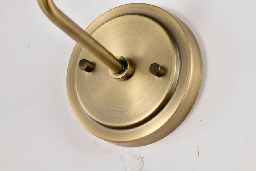 Elegant Traditional Sconce with Soft, Diffused Lighting - Image 10