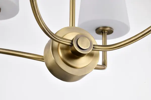 Elegant Traditional Chandelier with Timeless Vintage Brass Finish - Image 10