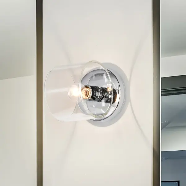 Marlowe 1-Light Vanity in Polished Nickel with Clear Glass - Image 3