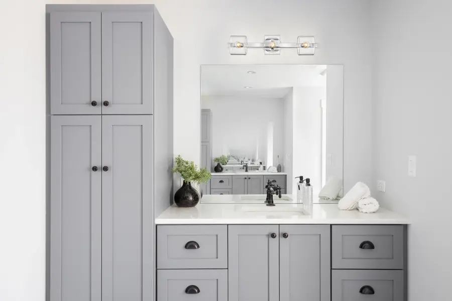 Marlowe 3-Light Vanity in Polished Nickel with Clear Glass - Image 2