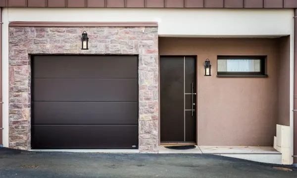 Wilton 1-Light Medium Outdoor Wall Lantern - Image 2