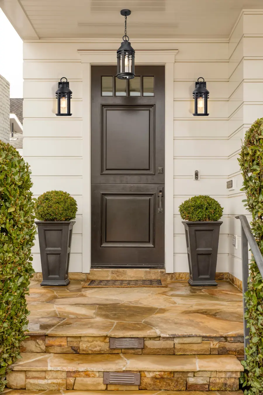 Wilton 1-Light Medium Outdoor Wall Lantern - Image 5