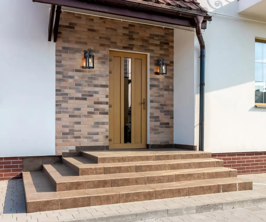 Wilton Large Outdoor Wall Lantern - Image 2