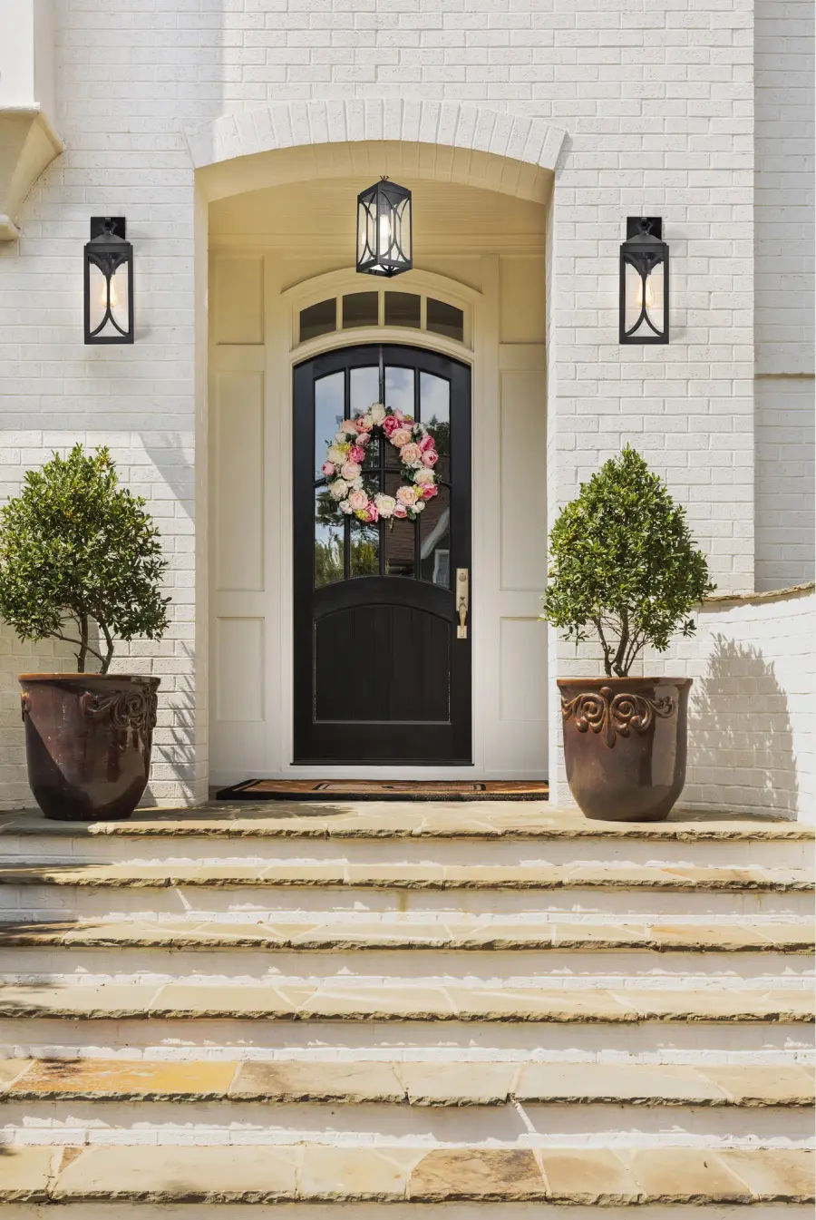 Classic Outdoor Lantern with Modern Matte Black Finish - Image 2