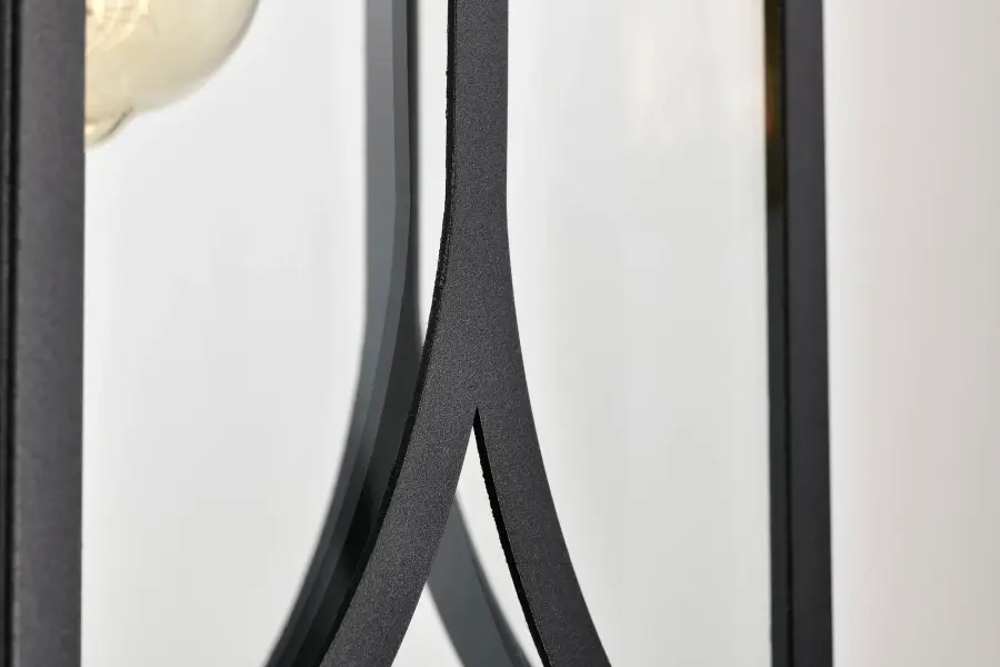 Elegant Outdoor Lighting with Timeless Curb Appeal - Image 14