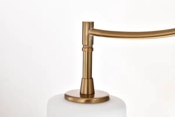 Elegant Transitional Island Pendant with Timeless Brass Finish - Image 11